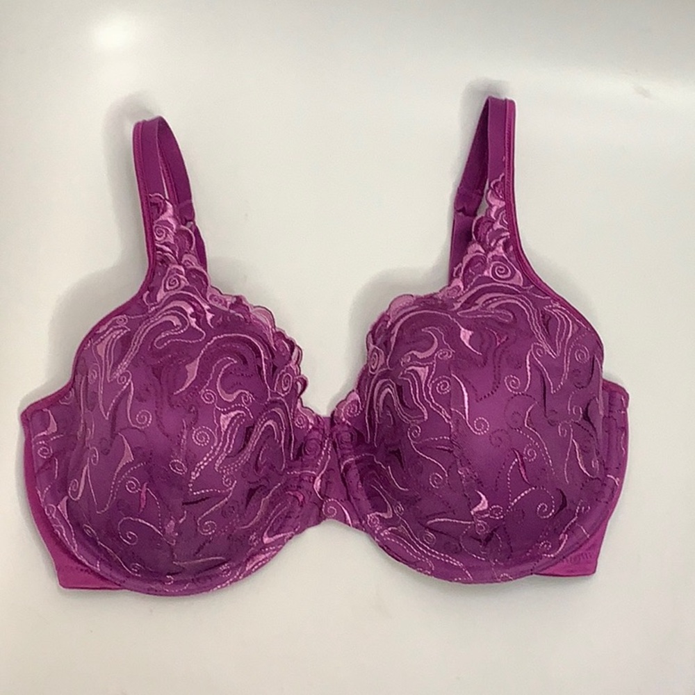 Playtex Side Smoothing Embroidered Underwire Bra 36DD 4513